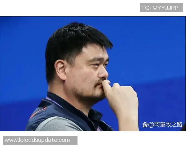 姚明身体变形背后的秘密与挑战：从篮球巨星到健康生活的转变之路