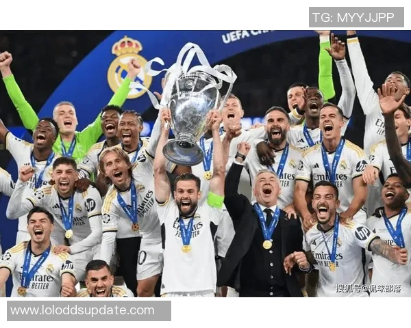 德甲惊喜战报皇马逆转里昂引发全场狂欢时刻