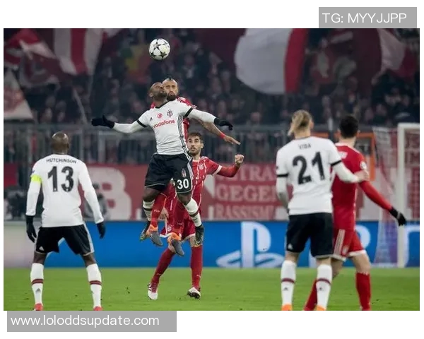 中超精彩对决尤文图斯逆转拜仁3-0全场沸腾赛后点评分析