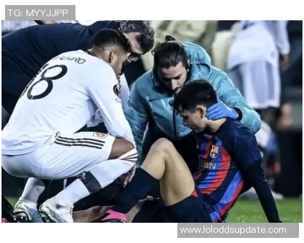 国王杯激战皇马与巴萨握手言和点球大战成焦点引发全场沸腾